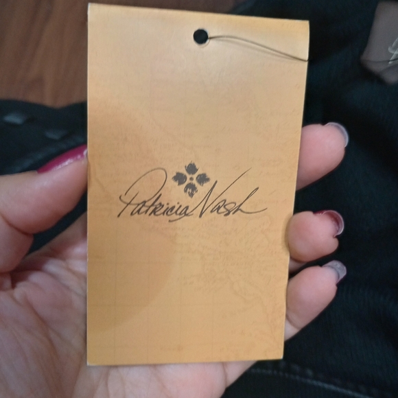 Patricia Nash Sleeved Cape Poncho Plus Size - Picture 6 of 9